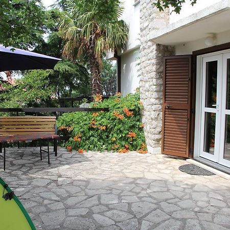 Holiday Home Luznar Klenovica Kültér fotó