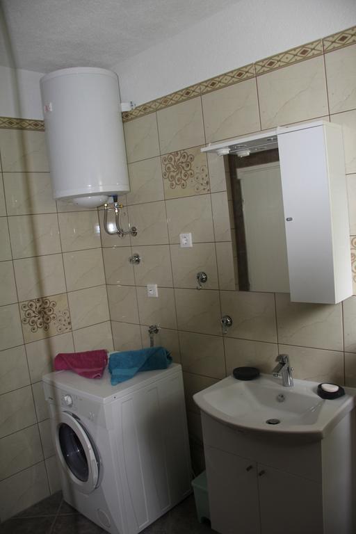 Holiday Home Luznar Klenovica Kültér fotó
